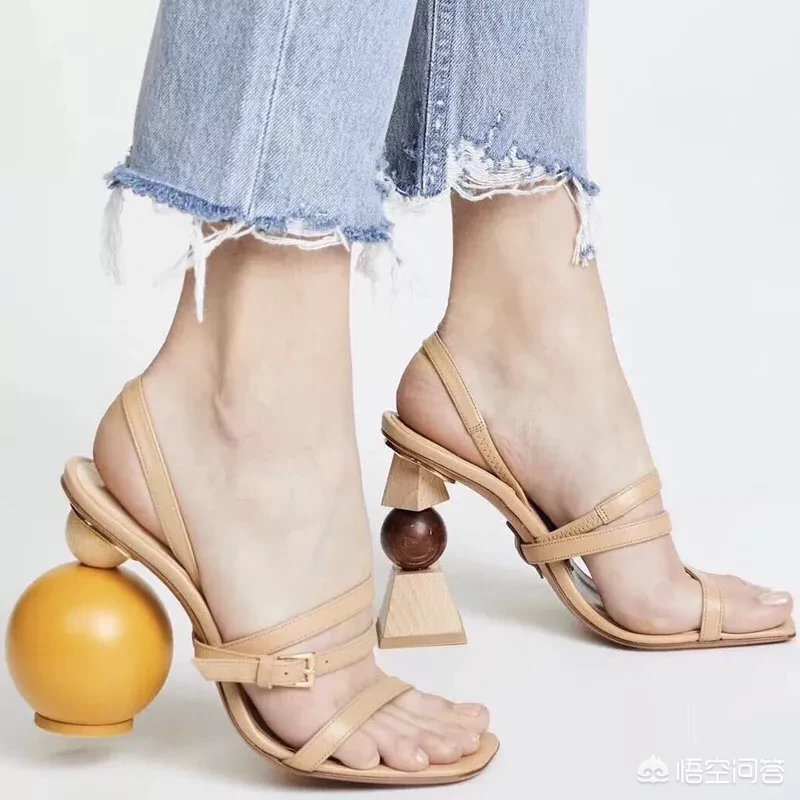 哪些鞋子不太适合40多岁的女人穿?