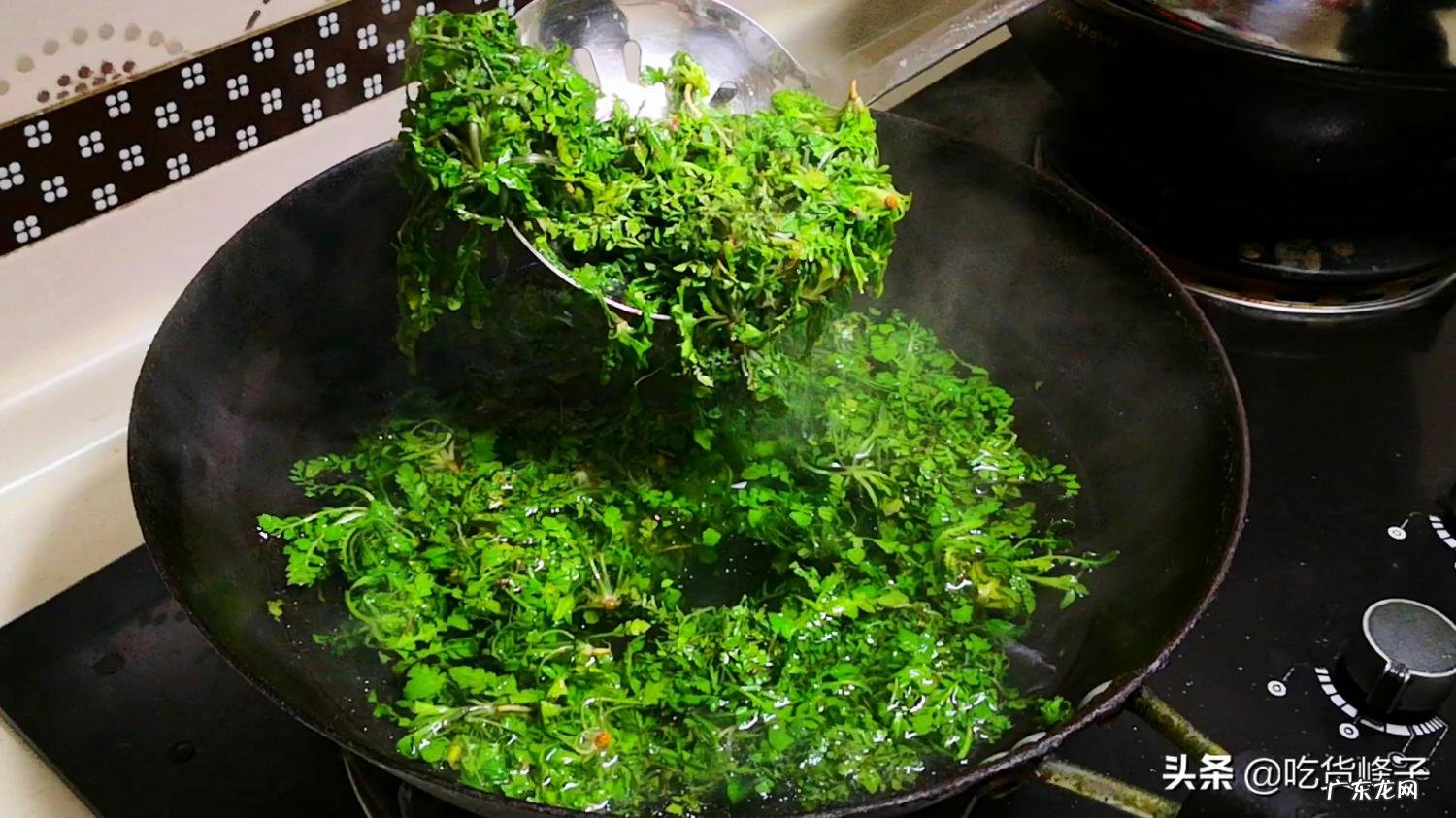 大叶香荠菜怎么做好吃窍门 香荠菜的做法