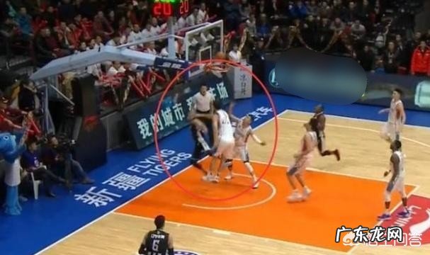 CBA的罚单总是及时送出,为何有争议判罚的裁判报告却迟迟不见踪影?