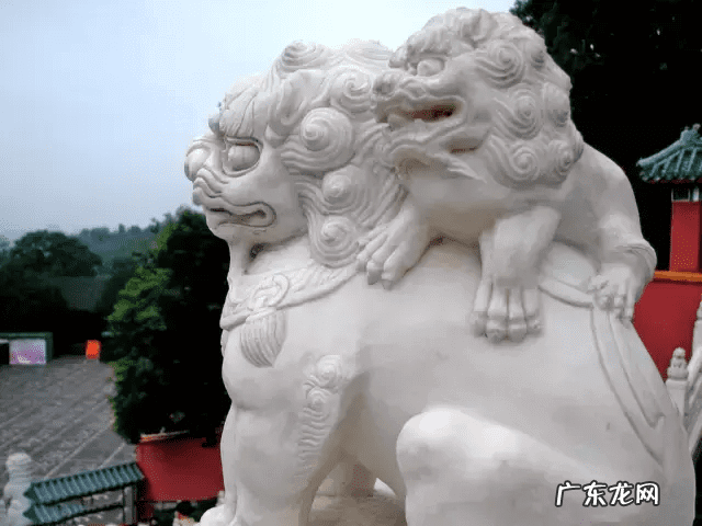 马鞍形风水的优点 马鞍石狮子风水