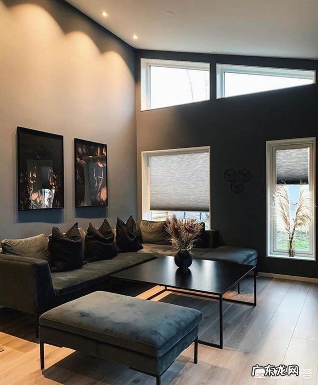 住纯黑色的房子是种什么体验?