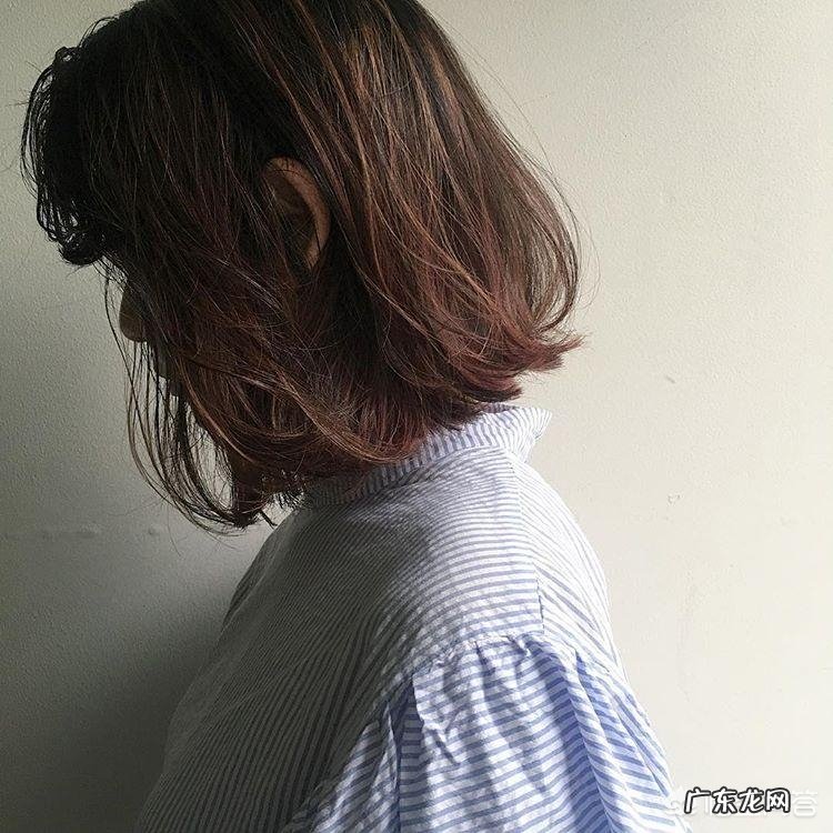 40岁女性染什么颜色的头发最适合,为什么?