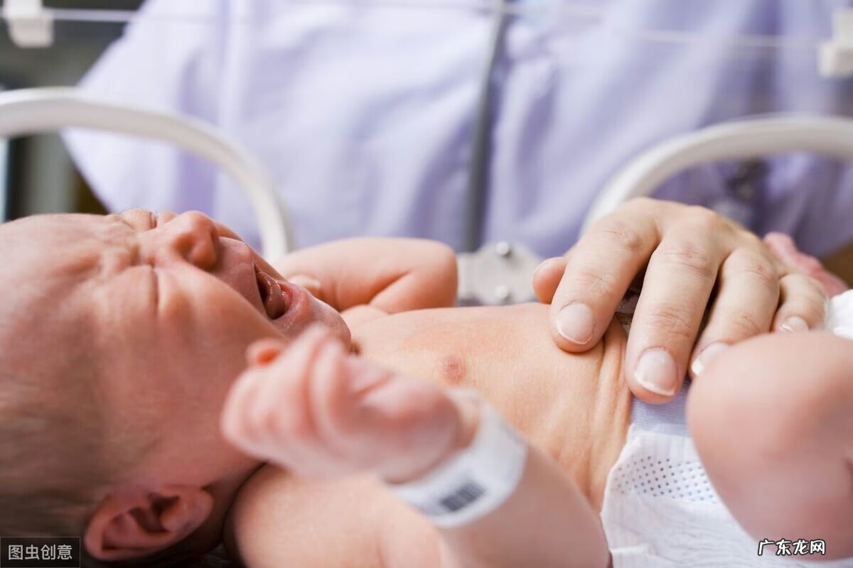 新生儿轻度肺炎严重吗 新生儿肺炎严重吗?