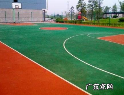 篮球场地标准尺寸是多少 篮球场规格