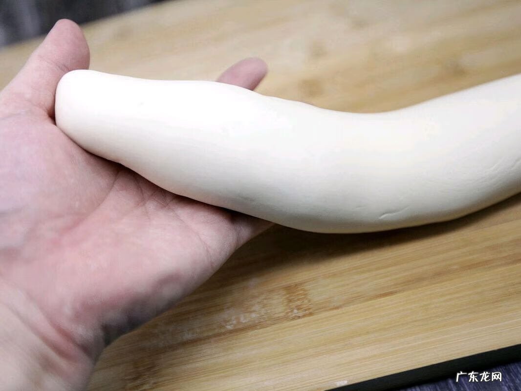 用不完的饺子皮新吃法 饺子皮的做法步骤