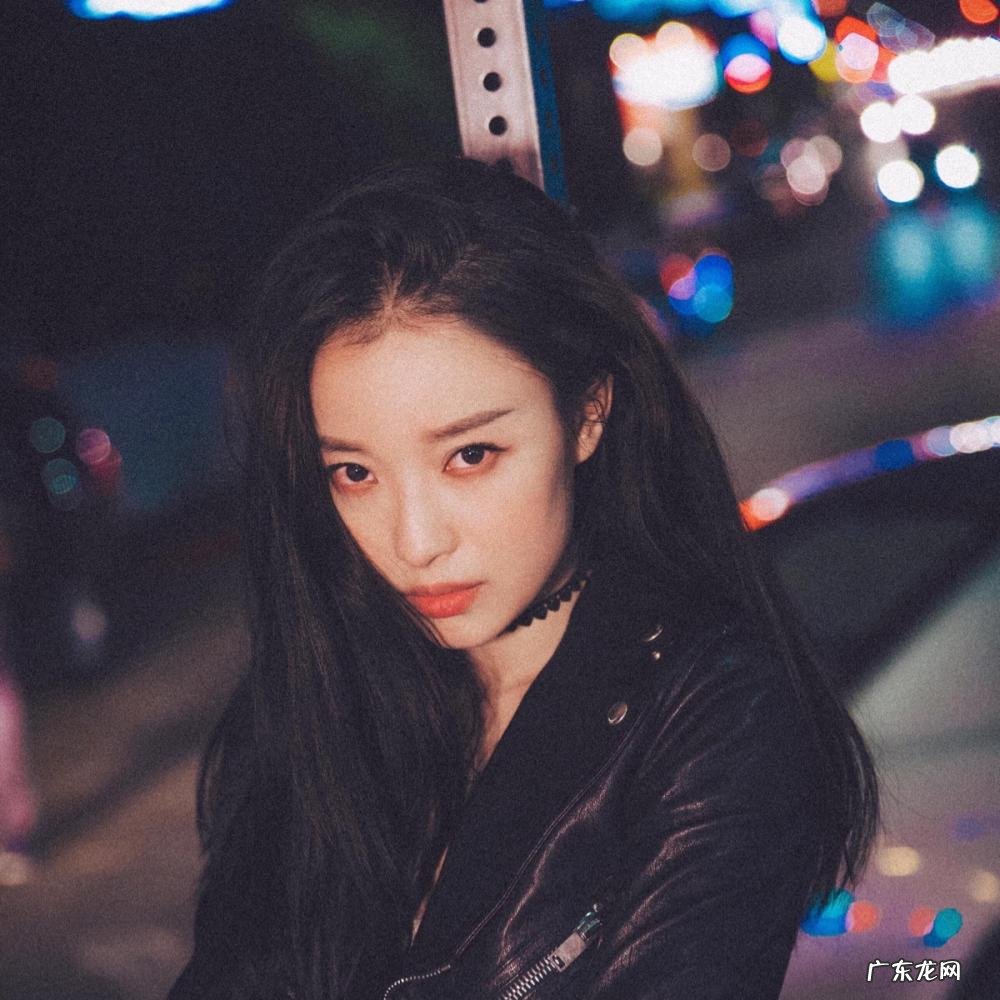 倪妮三个人 倪妮是个双