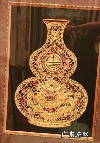 床头靠窗户化解方法 门口挂绳子风水