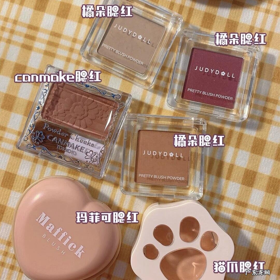 适合高中女生在校画的素颜淡妆