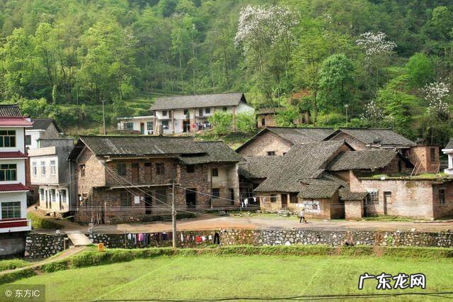 脚对着窗口风水忌讳 脚向窗户风水好吗