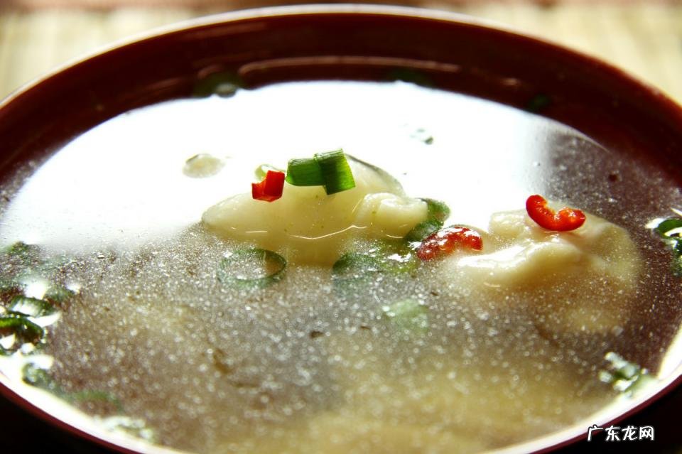 公鸡汤是下奶的吗是多大的公鸡 孕妇吃啥催奶