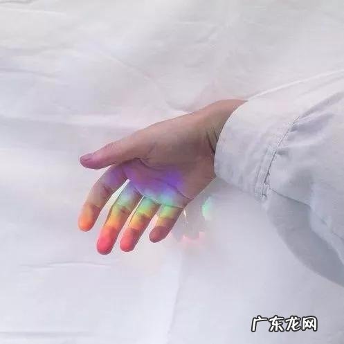 女生说官宣是什么意思 官宣是啥意思啊