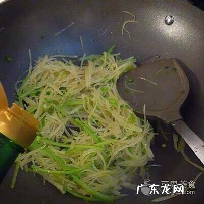 青椒土豆丝的配料和做法 青椒土豆丝的做法