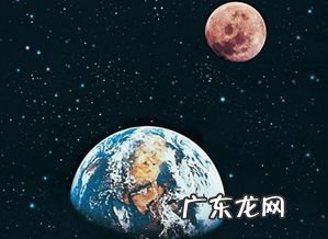 月亮绕着地球转英语从句子意义上说就是重新找什么事物 月亮绕着地球转是对的还是错的?