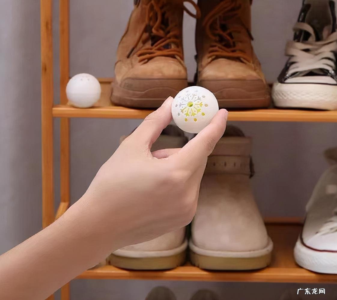 新鞋子味道大是品质问题吗知乎 新鞋子味道重是为什么