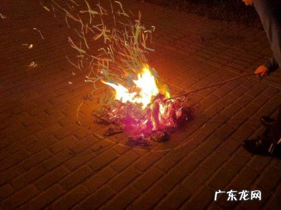 七月半逝去的亲人会回来么 七月半已故亲人第一年能结婚吗