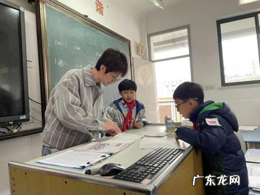 中小学生课后服务是自愿的吗 学生课后服务是自愿的吗