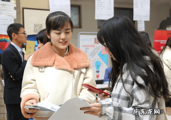 女孩子学哪些专业比较好 女生学什么专业比较有前途