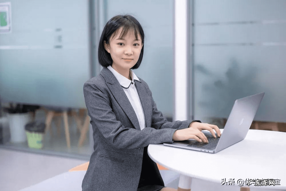 文科女生适合专业15个 文科女生学什么专业好