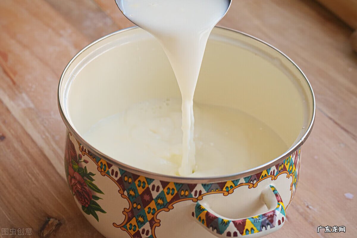 奶粉是不是纯牛奶 奶粉纯牛奶鲜奶