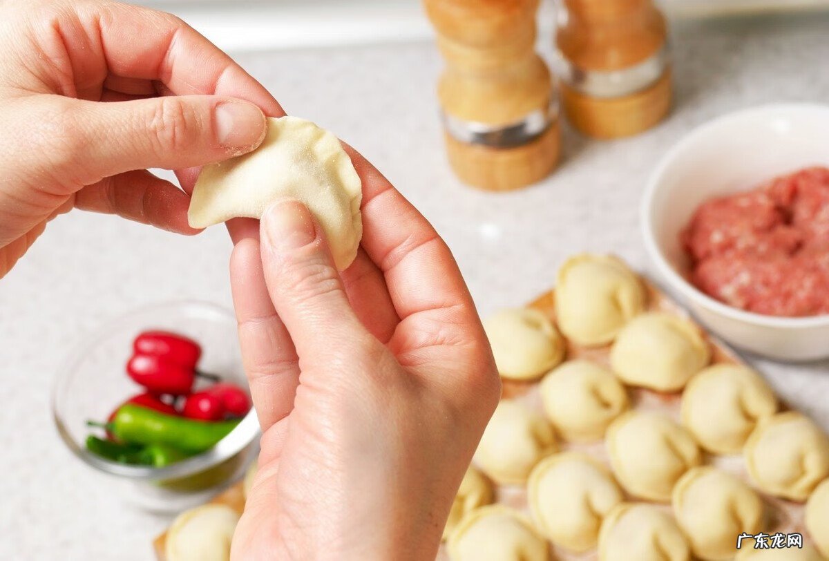 风情万种的意思是什么男人 风情万种的意思是什么意思