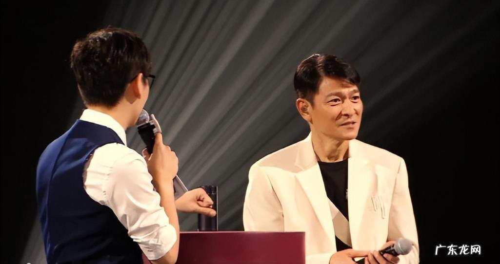 刘德华有儿子和女儿吗 刘德华几孩子