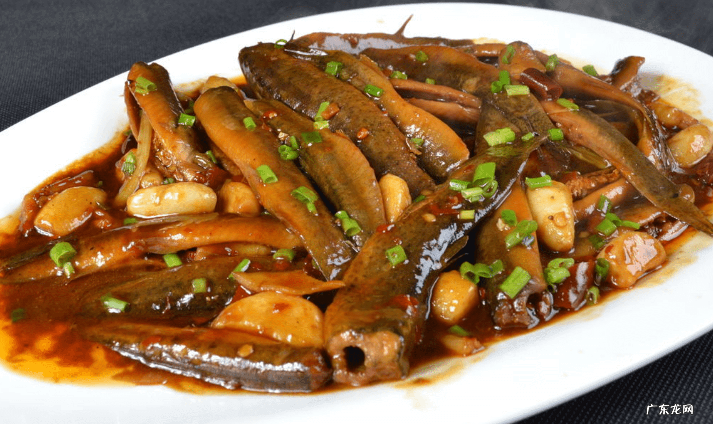 泥鳅的处理方法与吃法 泥鳅的做法大全家常做法