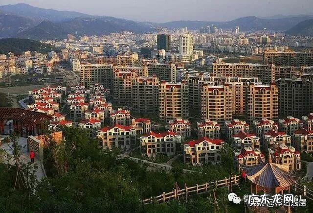 对缝 房子对着楼缝