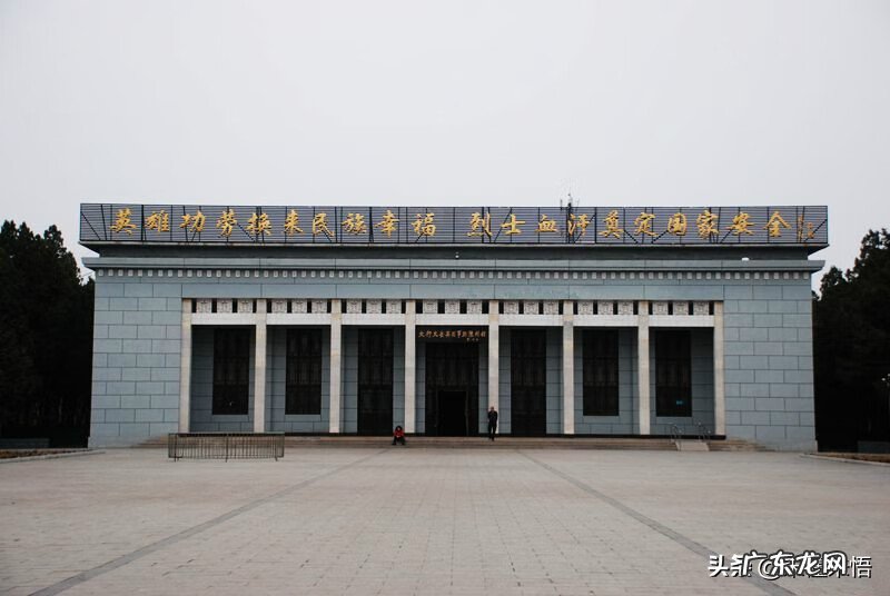 墓碑对联大全千古绝对 墓碑对联大全