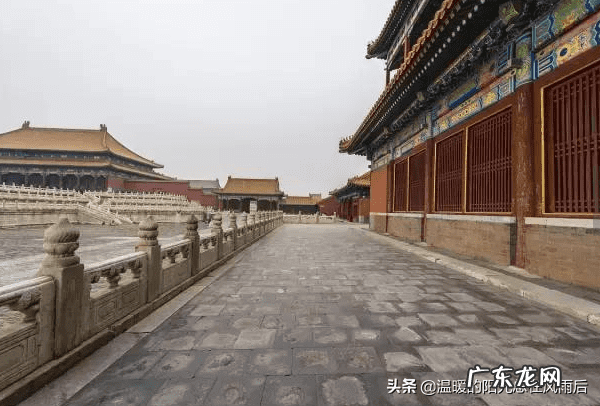 千斤门楼四两屋的风水问题 大门无门槛的风水