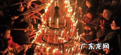 七月十五能去庙里上香吗 七月初七能去寺庙上香吗?