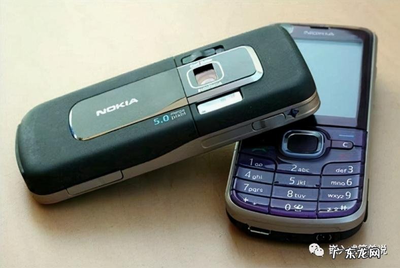 诺基亚n93i当年上市价格 诺基亚经典款式