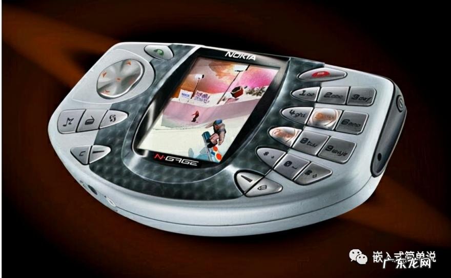 诺基亚n93i当年上市价格 诺基亚经典款式