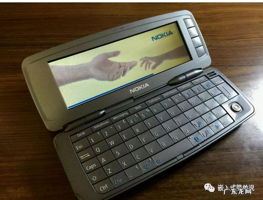诺基亚n93i当年上市价格 诺基亚经典款式
