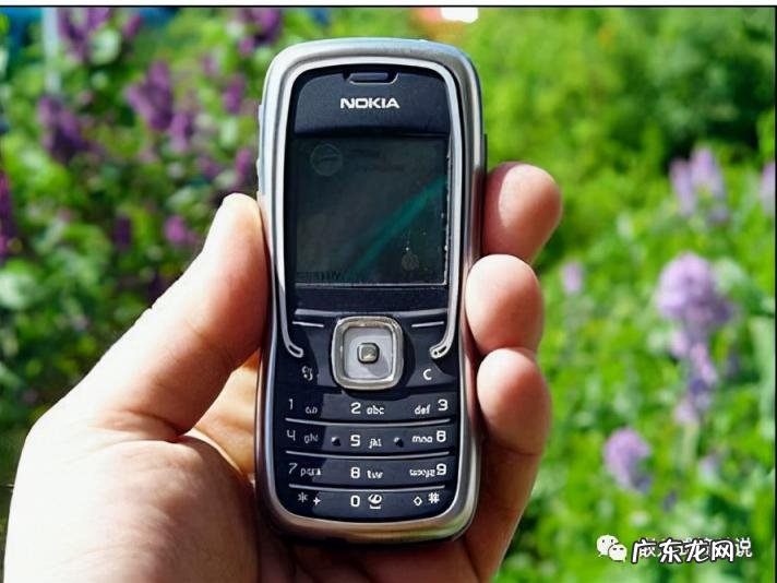 诺基亚n93i当年上市价格 诺基亚经典款式
