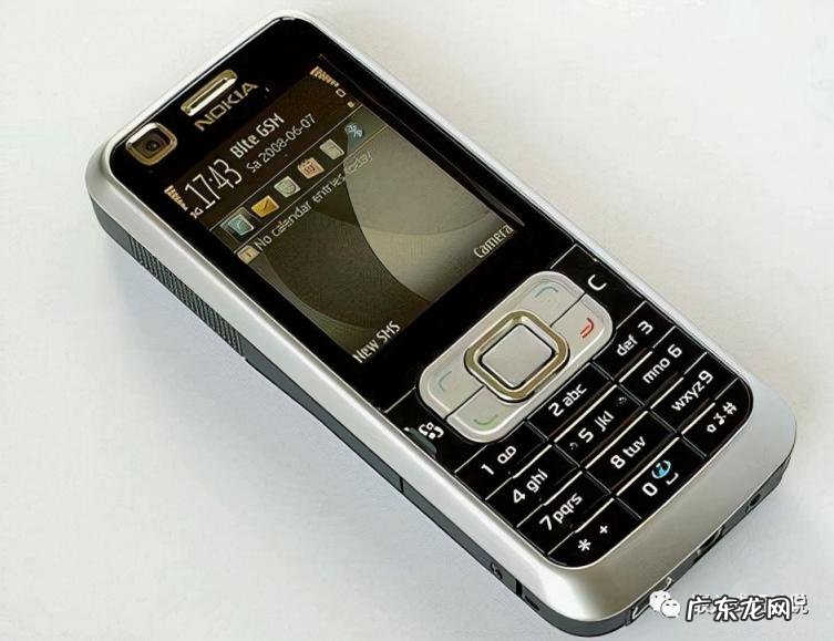 诺基亚n93i当年上市价格 诺基亚经典款式