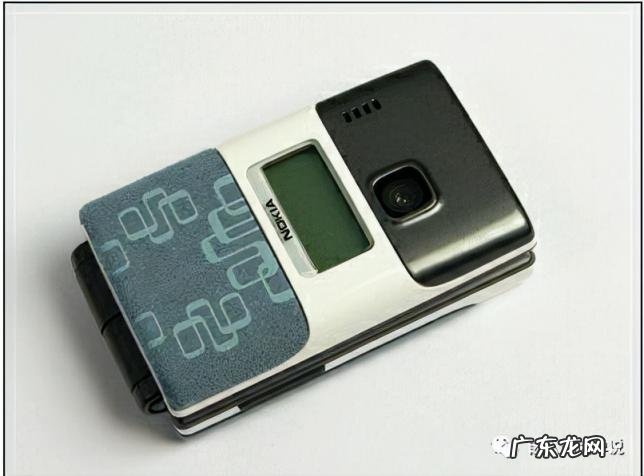 诺基亚n93i当年上市价格 诺基亚经典款式