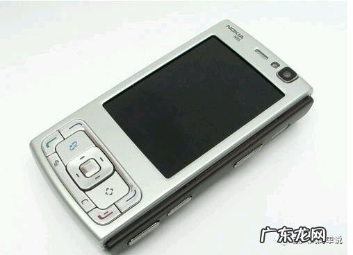 诺基亚n93i当年上市价格 诺基亚经典款式