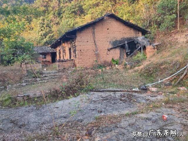 挖个水池需要怎么做 屋前挖风水池