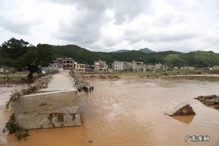 洪水自救和逃生方法英文 洪水自救和逃生方法小口诀