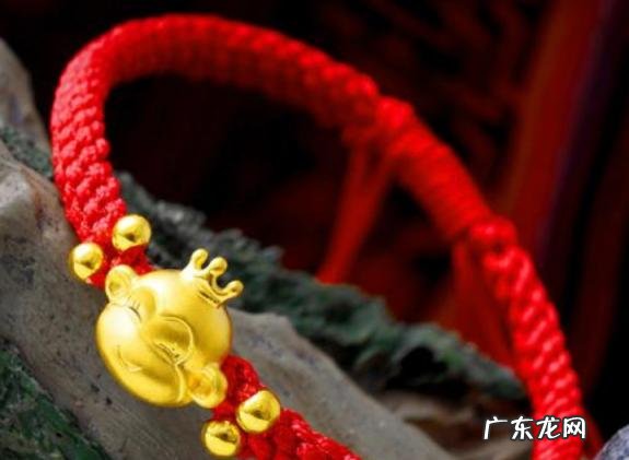 本命年穿红色要穿多久?正月能脱吗?属牛 本命年穿红色要穿多久 由谁来买合适