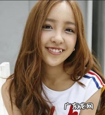 虎牙磕掉一块怎么办 磕掉虎牙风水