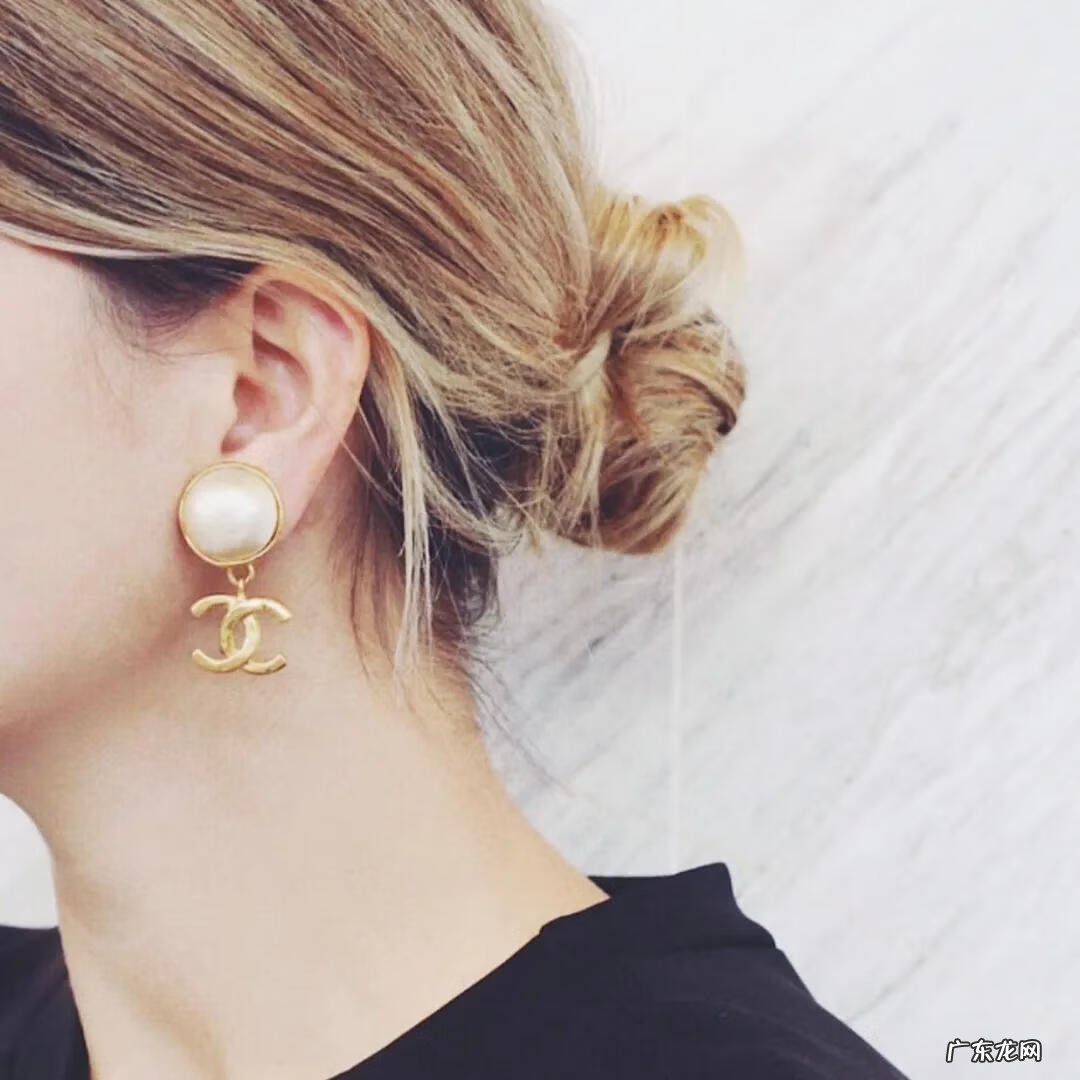 最新款香奈儿女包 香奈儿女包的价格