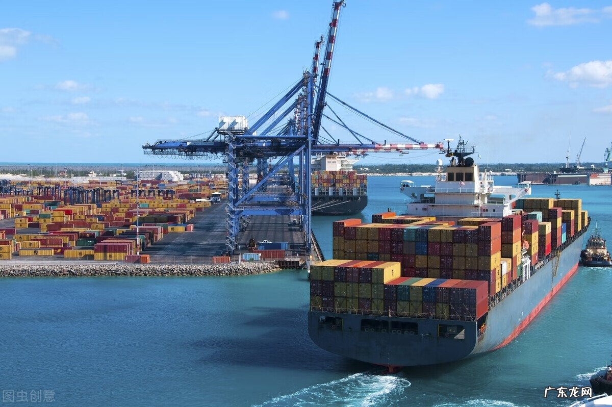 上海海关学院制服图片 上海海关学院贴吧