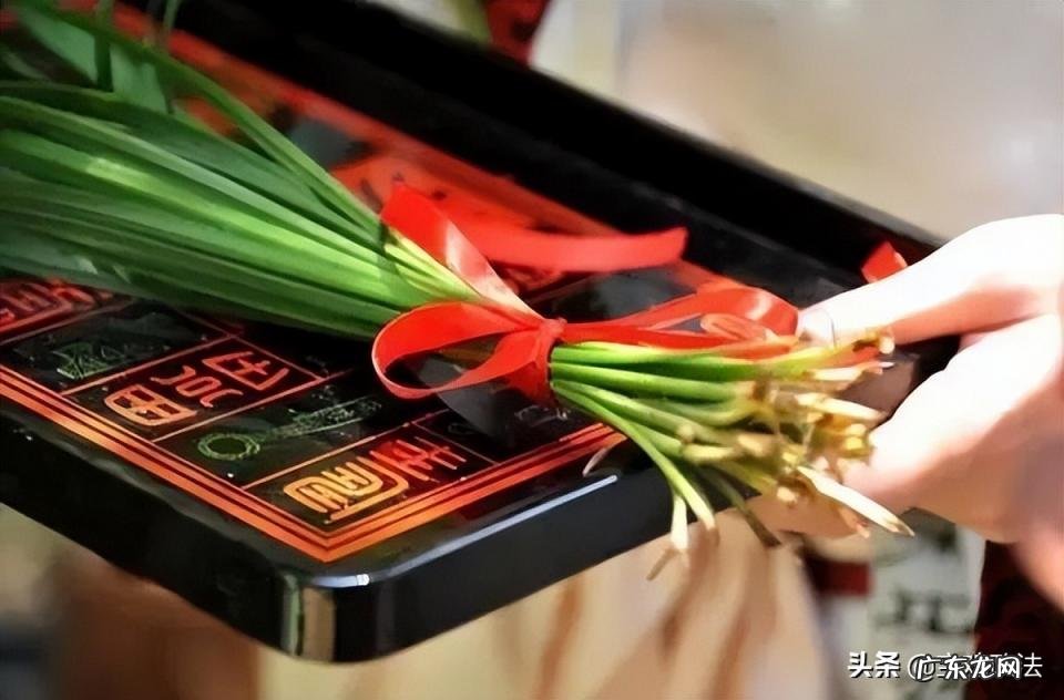 上巳节的由来和风俗50字 我国最浪漫的节日是什么节