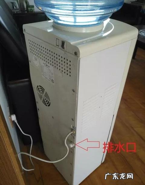 饮水机和茶吧机在家用哪个好用 茶吧机和饮水机的区别是什么?相比到底好在哪里