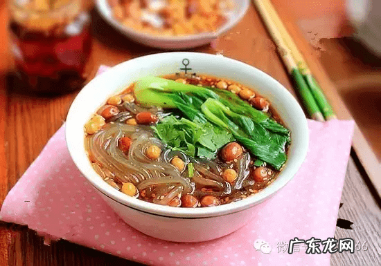 孕妇能不能吃酸辣粉之类的东西 孕妇能不能吃酸辣粉一类的