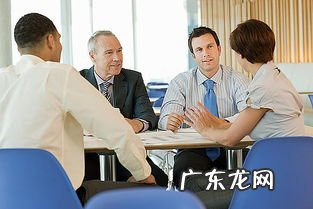 地交谈填空词语 什么地交谈填上合适的词语