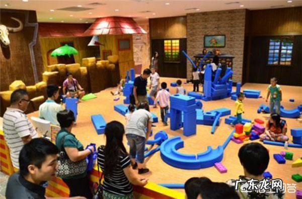 双旦来临,如何选择儿童乐园宣传方式?