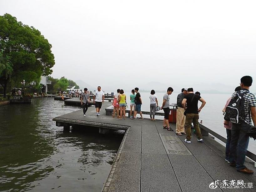 西湖最盛为春为月原文及翻译 西湖最盛为春为月文言文名字叫什么