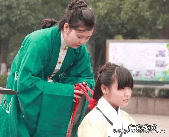 草豆蔻又叫什么 豆蔻是什么意思